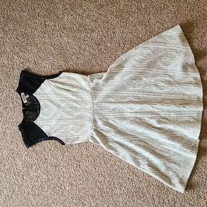 Monteau Dress Size Small